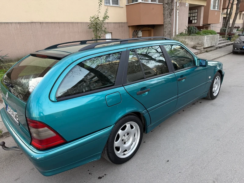 Mercedes-Benz C 220 CDi, снимка 3 - Автомобили и джипове - 53126065