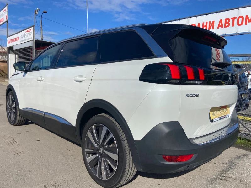 Peugeot 5008 7 места - Изключително запазен!, снимка 3 - Автомобили и джипове - 53519723