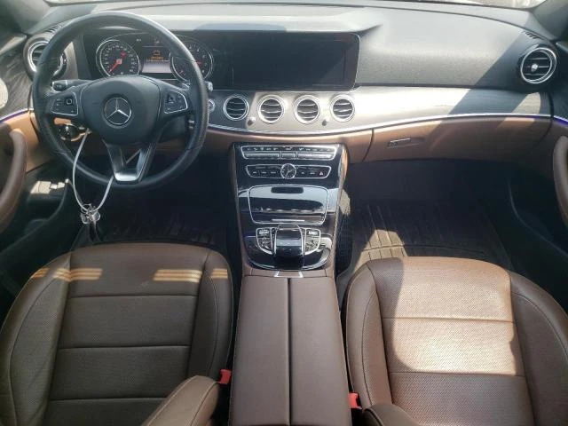 Mercedes-Benz E 300 2017 MERCEDES-BENZ E 300 4MATIC, снимка 8 - Автомобили и джипове - 48232009