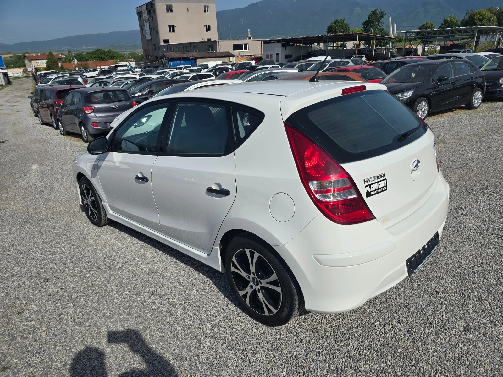 Hyundai I30 1.4I-110K.C-EURO5B - изображение 7