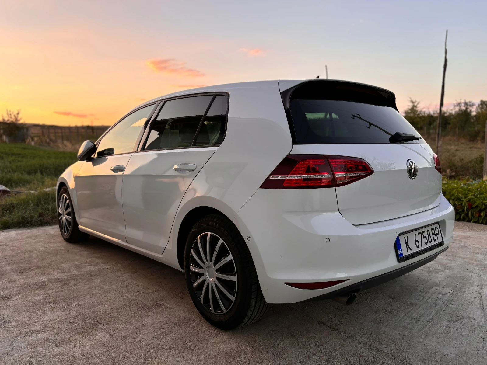 VW Golf 7 Full Spec - изображение 2