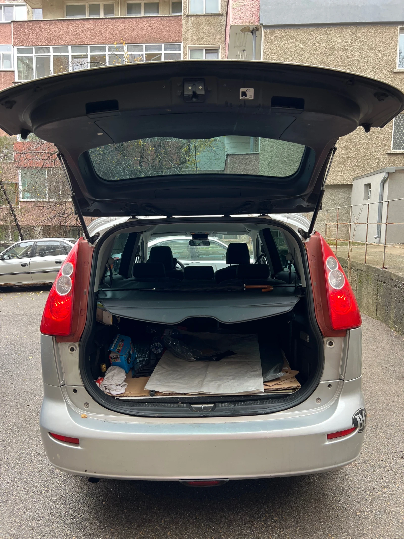 Mazda 5  - изображение 9