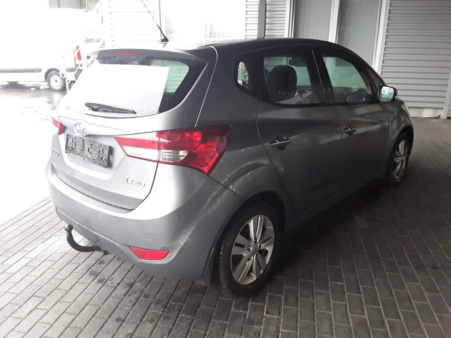 Hyundai Ix20 1.6 бензин автомат - изображение 3