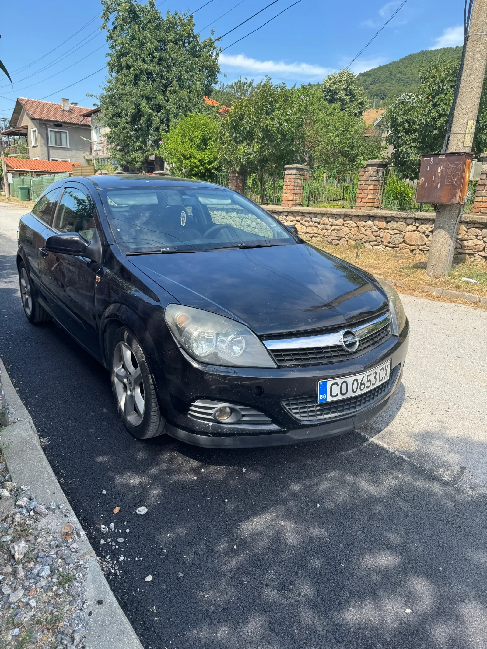 Opel Astra 1.6 turbo GTC - изображение 2