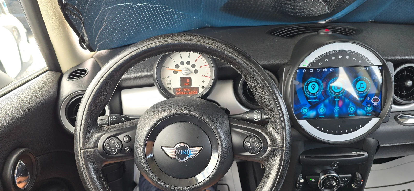 Mini D one 1.6D WIRELESS CAR PLAY/ANDROID AUTO/WAZE/AI - изображение 10