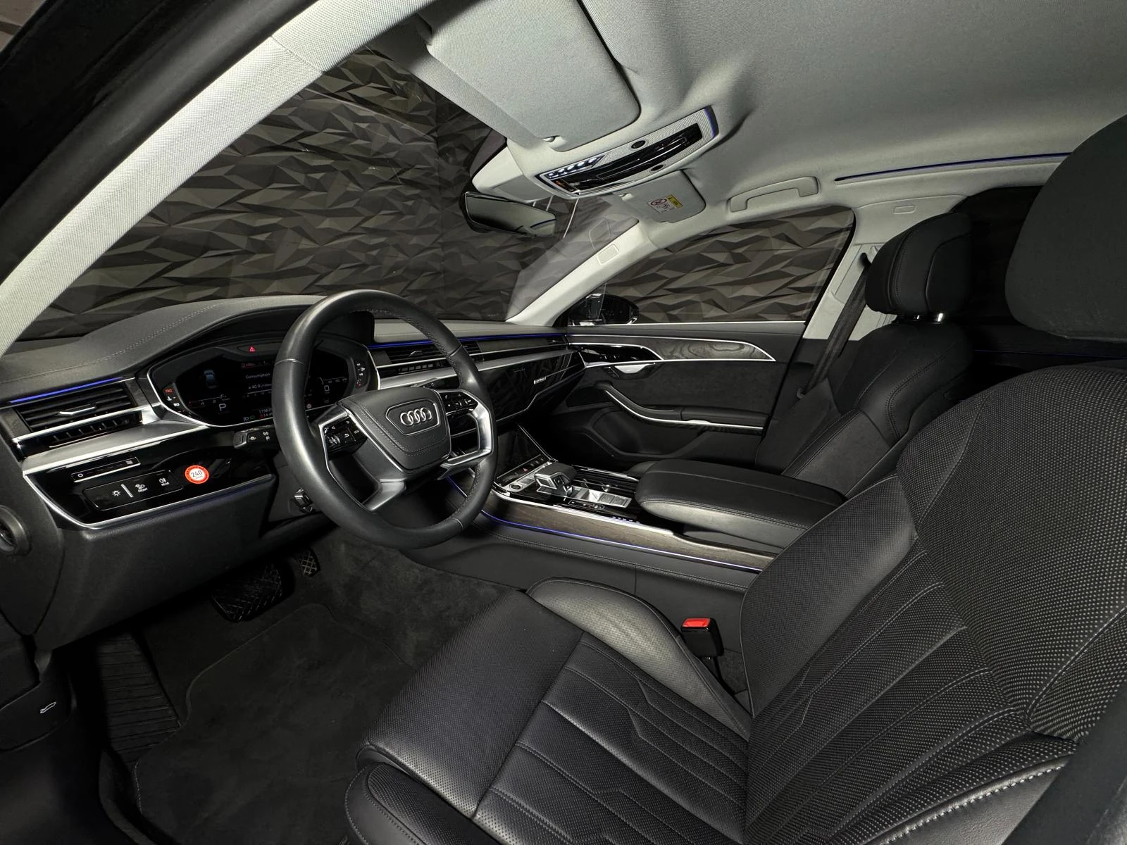 Audi A8 50 TDI Quattro* B&O* 360 - изображение 7