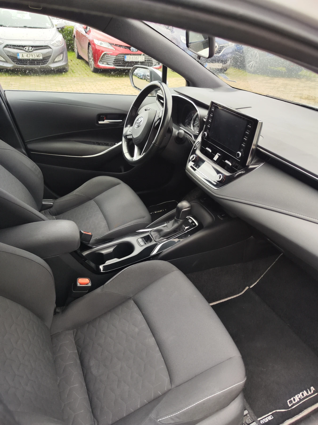 Toyota Corolla Touring Sport - изображение 7