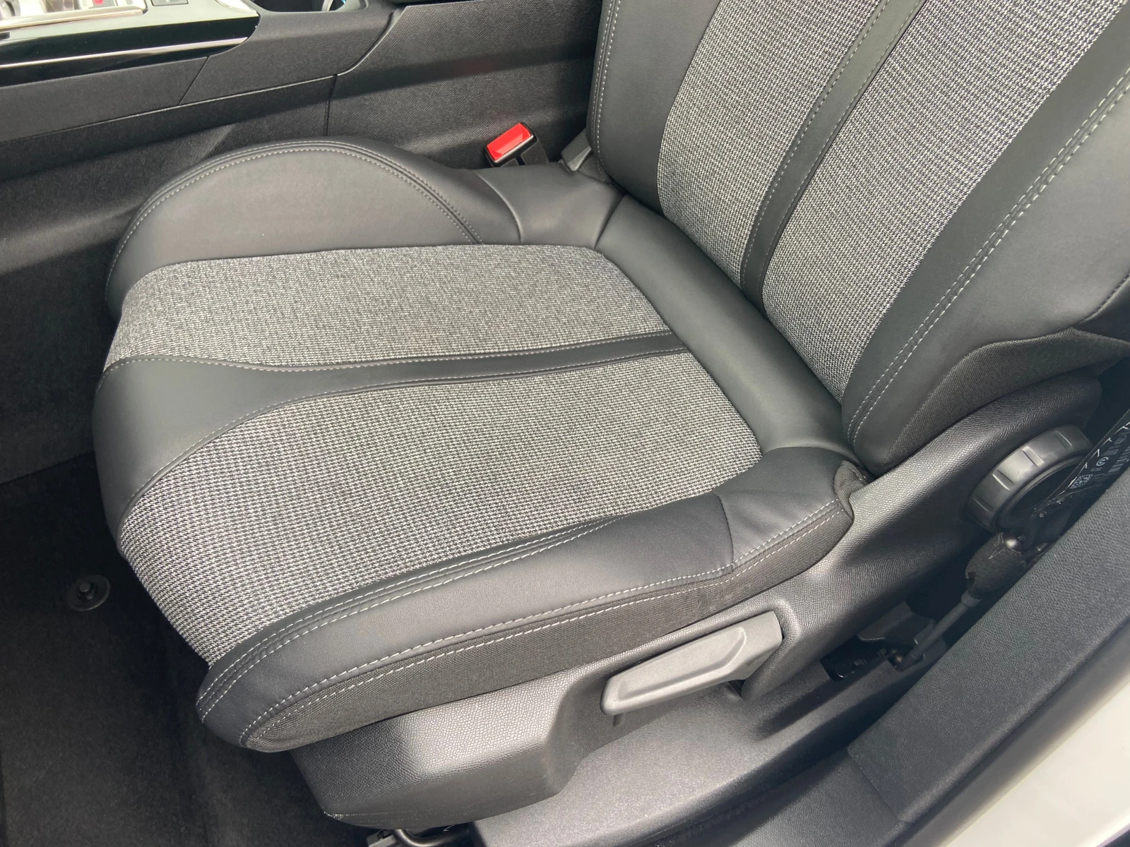 Peugeot 5008 7 ����� - ������������ �������! | Mobile.bg � ����������� 5