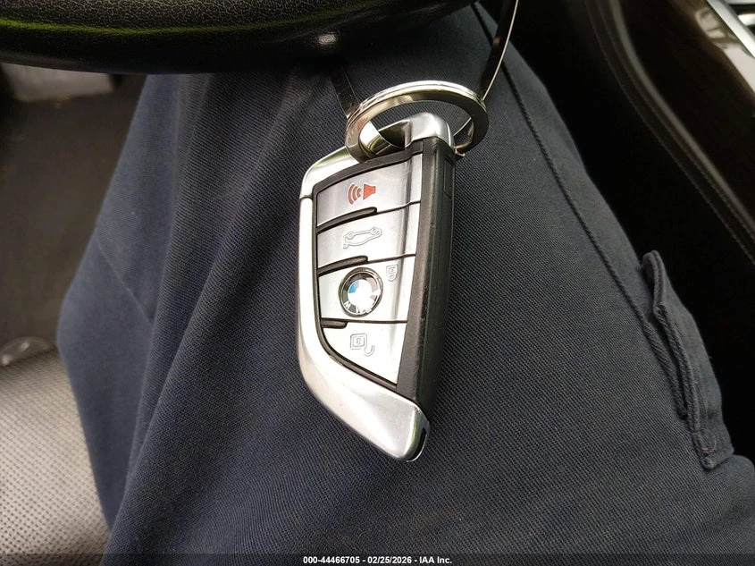 BMW 750 4.4l I, снимка 11 - Автомобили и джипове - 54047376