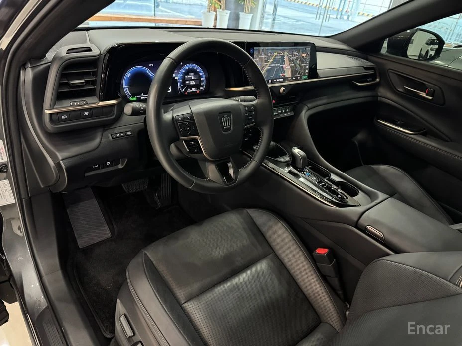 Toyota Crown, снимка 10 - Автомобили и джипове - 54110665