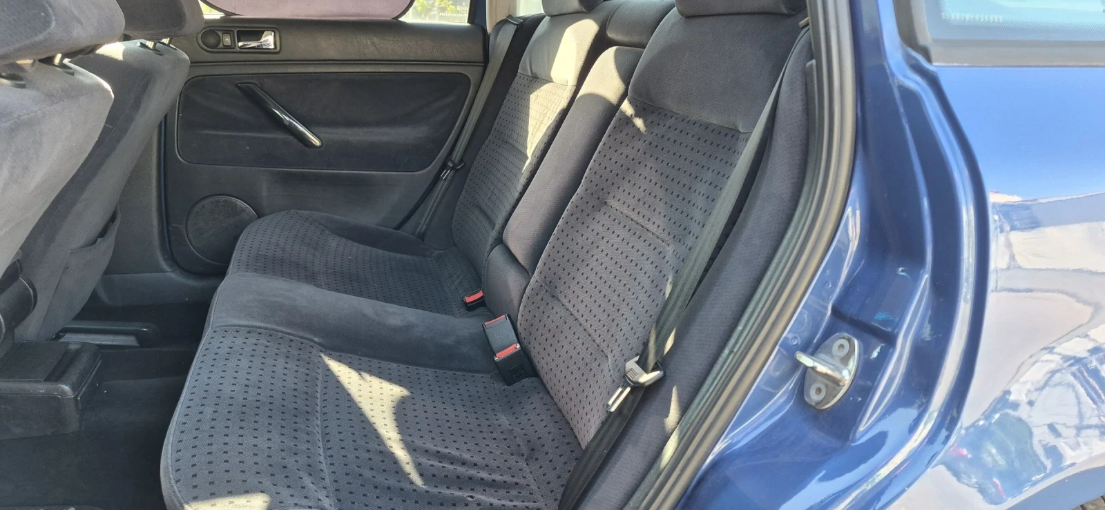 VW Passat B5 1.8 turbo benzin, снимка 8 - Автомобили и джипове - 54446839