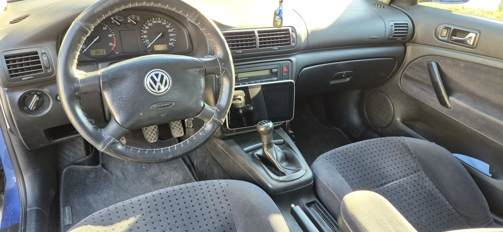 VW Passat B5 1.8 turbo benzin, снимка 9 - Автомобили и джипове - 54446839