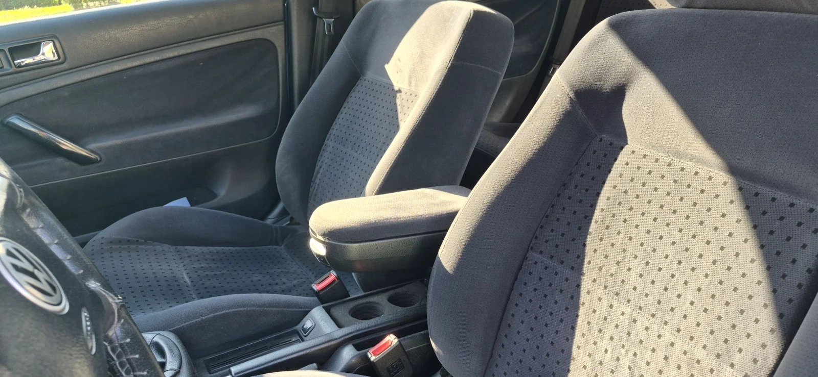 VW Passat B5 1.8 turbo benzin, снимка 7 - Автомобили и джипове - 54446839