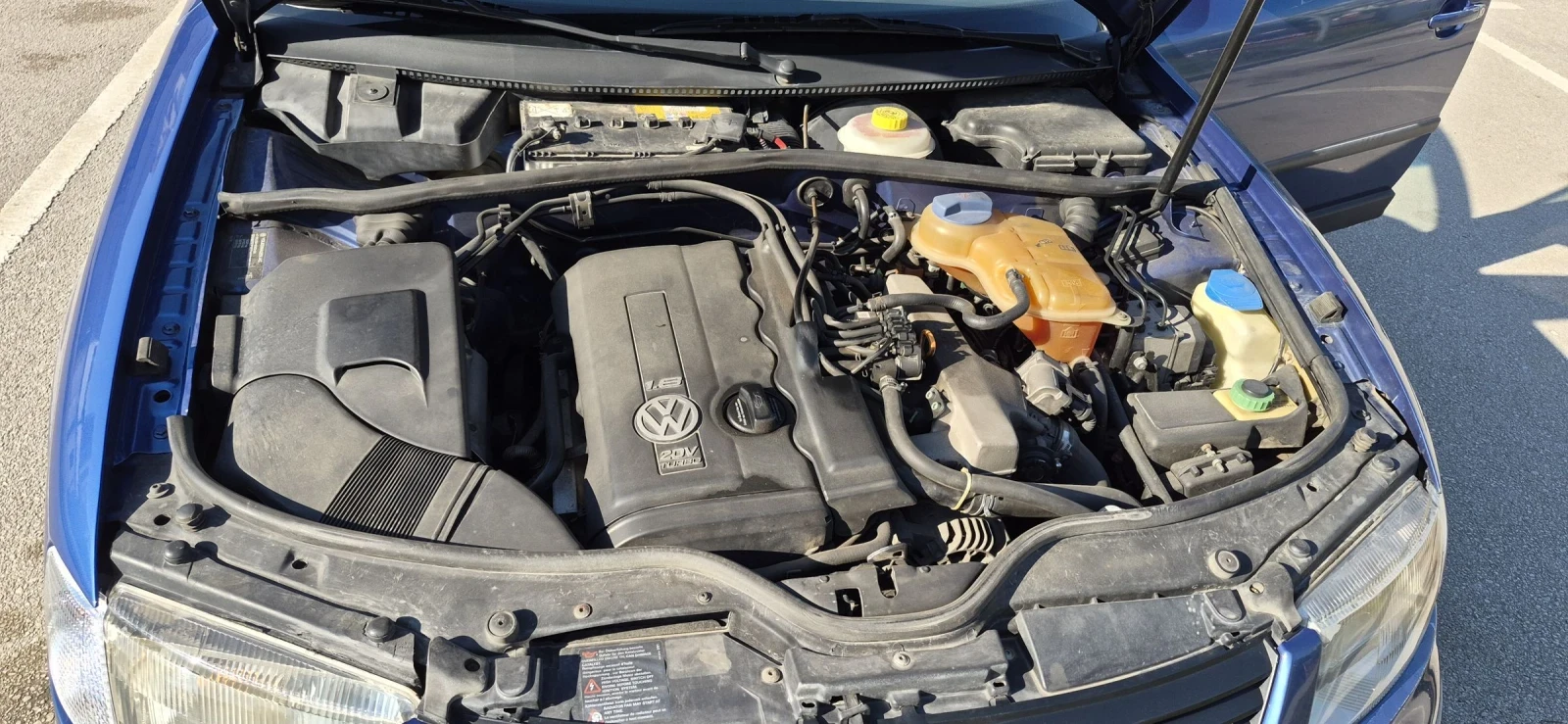 VW Passat B5 1.8 turbo benzin, снимка 12 - Автомобили и джипове - 54446839