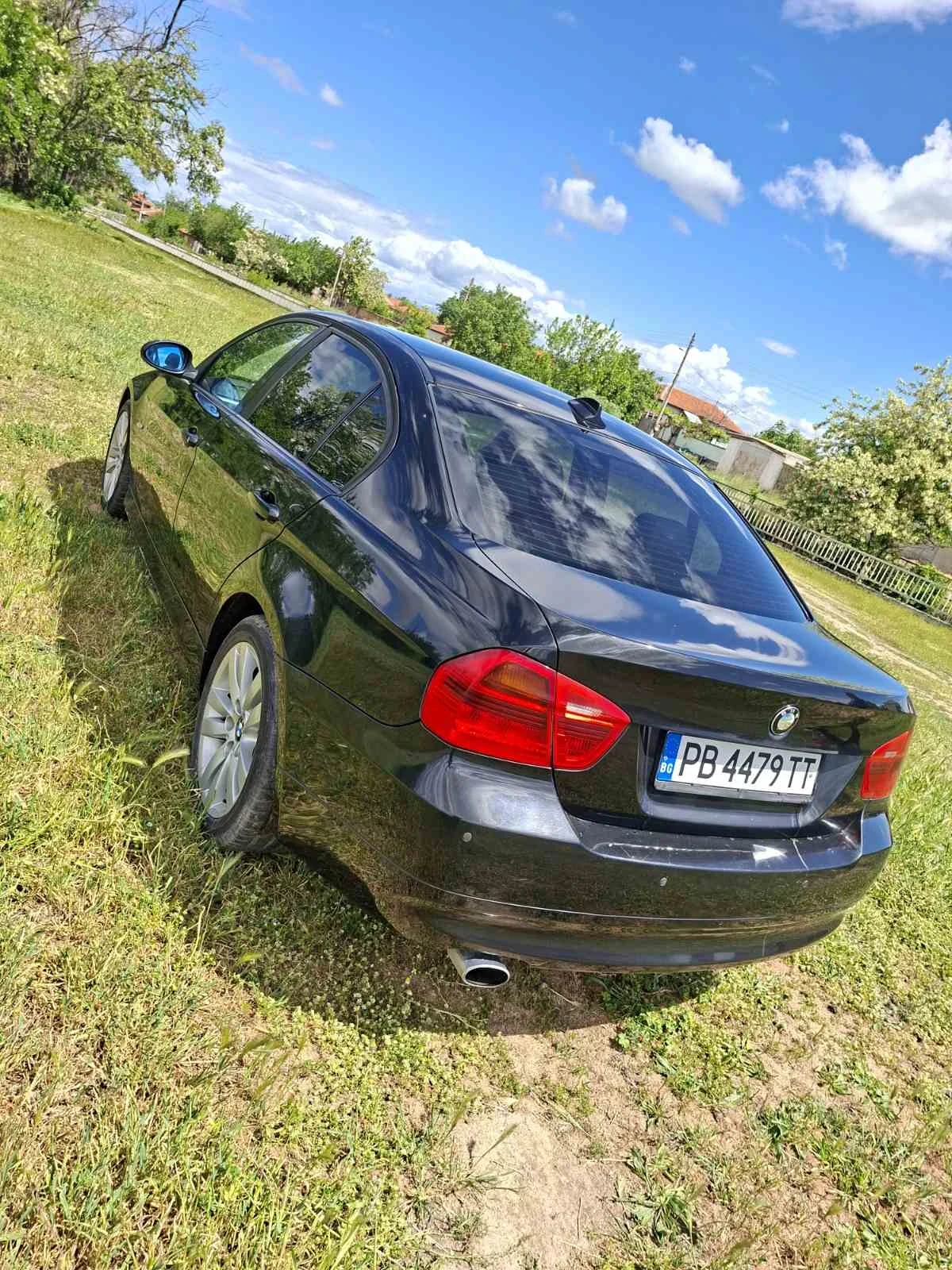 BMW 320, снимка 5 - Автомобили и джипове - 54599918