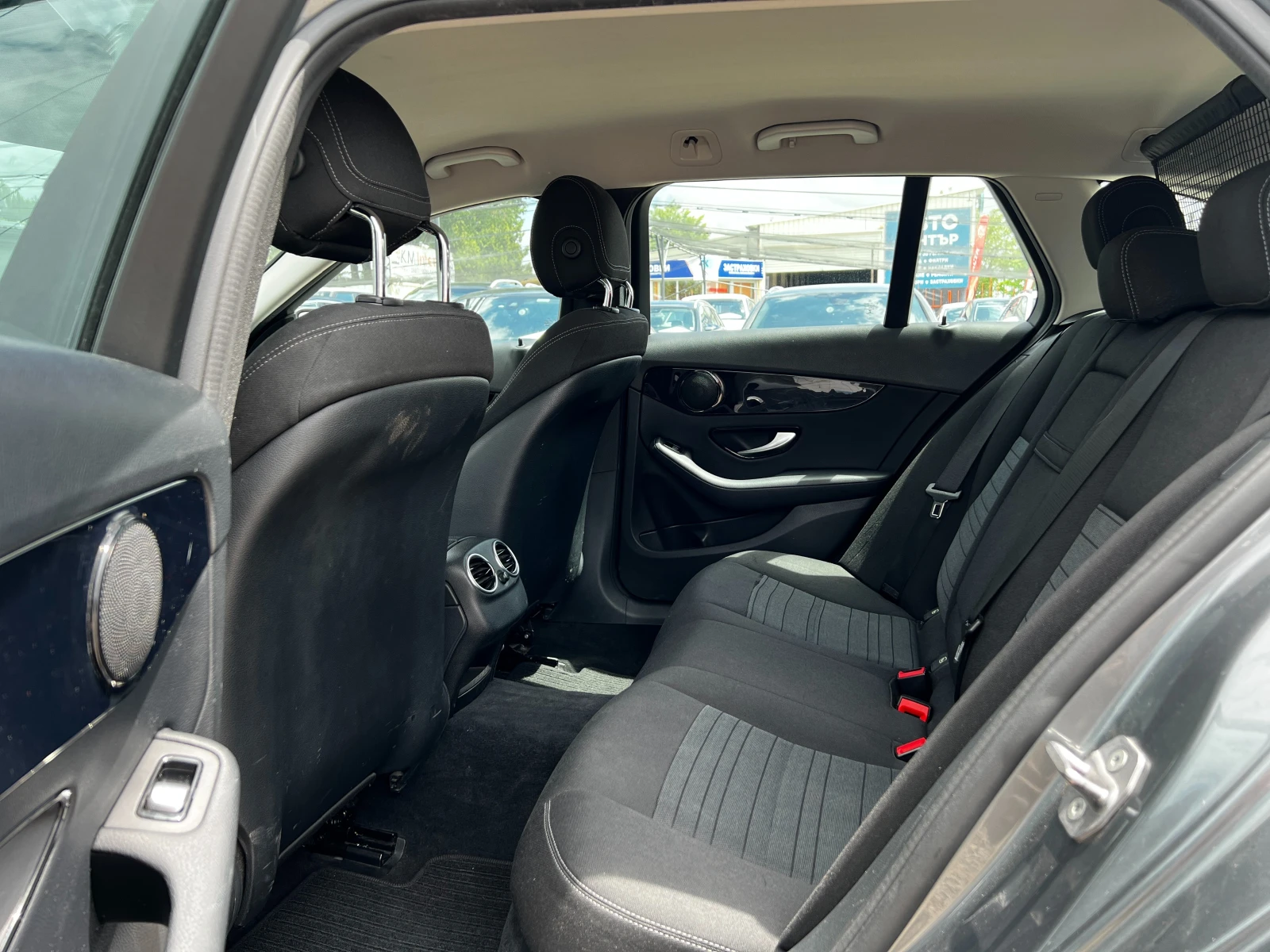 Mercedes-Benz C 200 CDI AUT/NAVI/КАМЕРА/FULL LED/ТОП, снимка 10 - Автомобили и джипове - 54753756