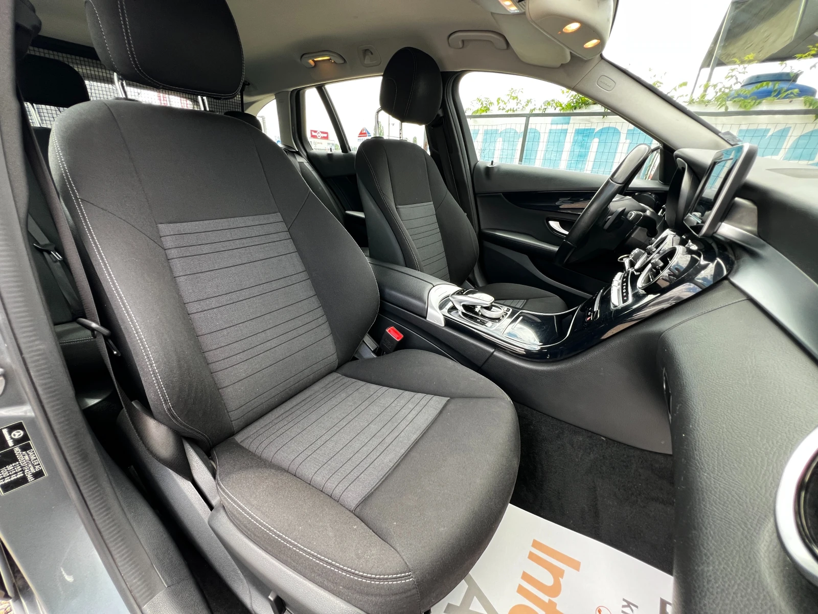 Mercedes-Benz C 200 CDI AUT/NAVI/КАМЕРА/FULL LED/ТОП, снимка 14 - Автомобили и джипове - 54753756