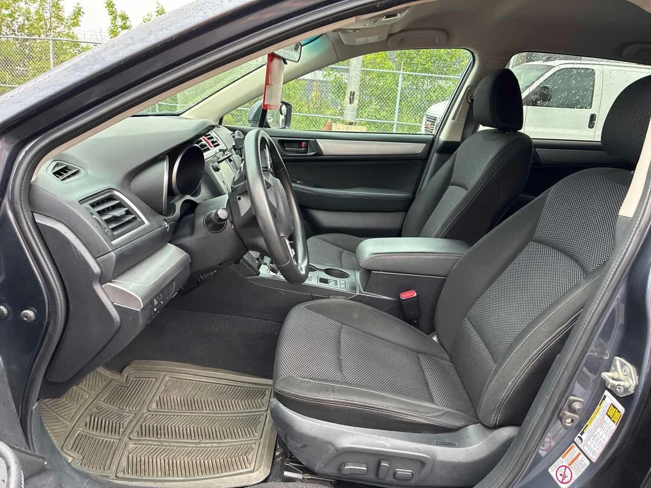 Subaru Outback * 2.5i * CARFAX * БЕЗ ПЪРВОНАЧАЛНА ВНОСКА, снимка 14 - Автомобили и джипове - 54830317