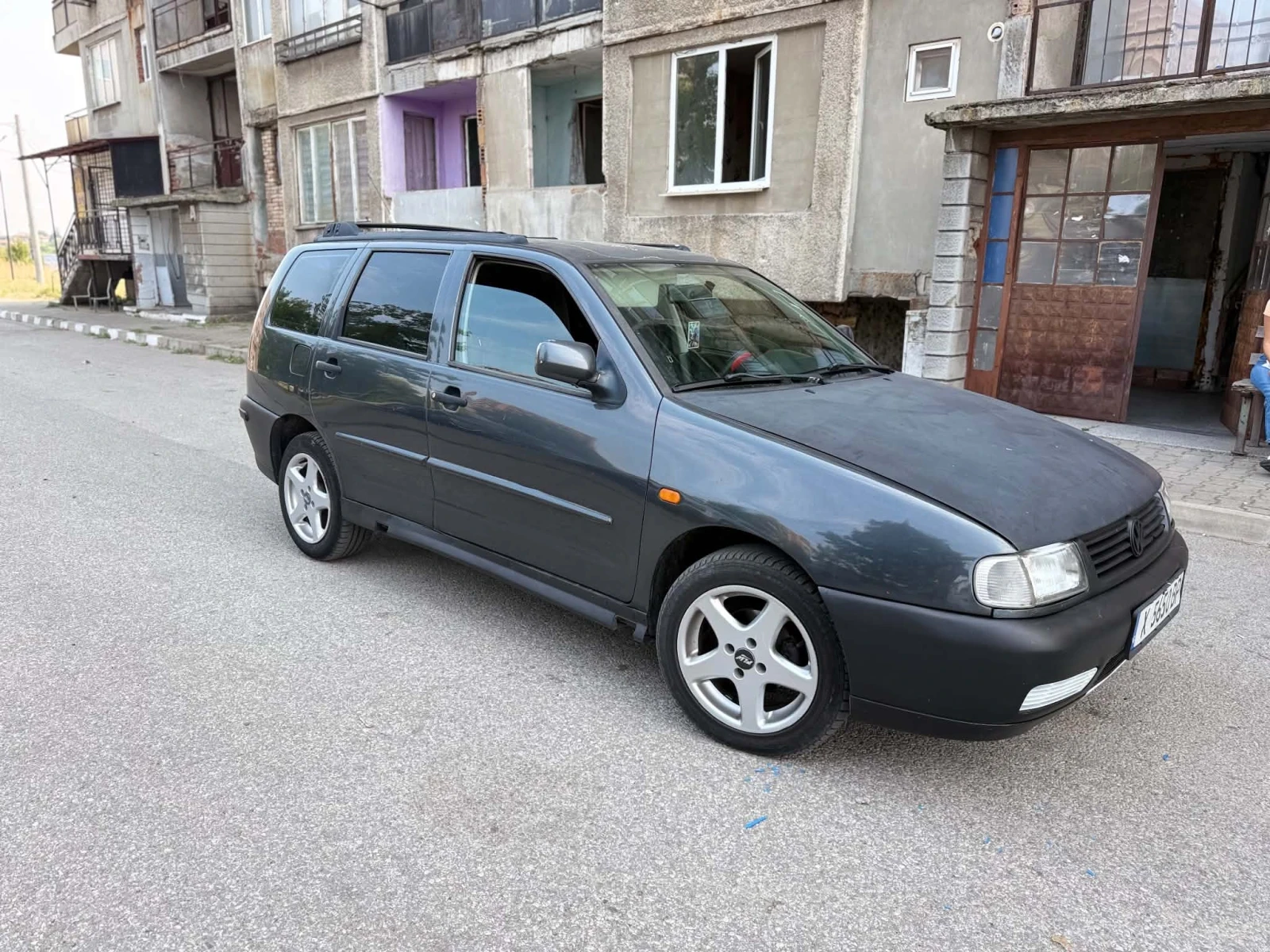 VW Polo