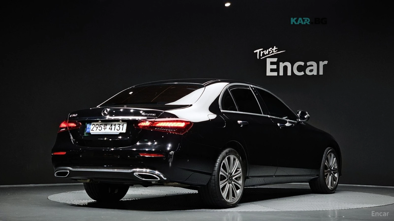 Mercedes-Benz E 350 4MATIC/EXCLUSIVE/DRIVE-ASSISTS/SUNROOF, снимка 3 - Автомобили и джипове - 55728696