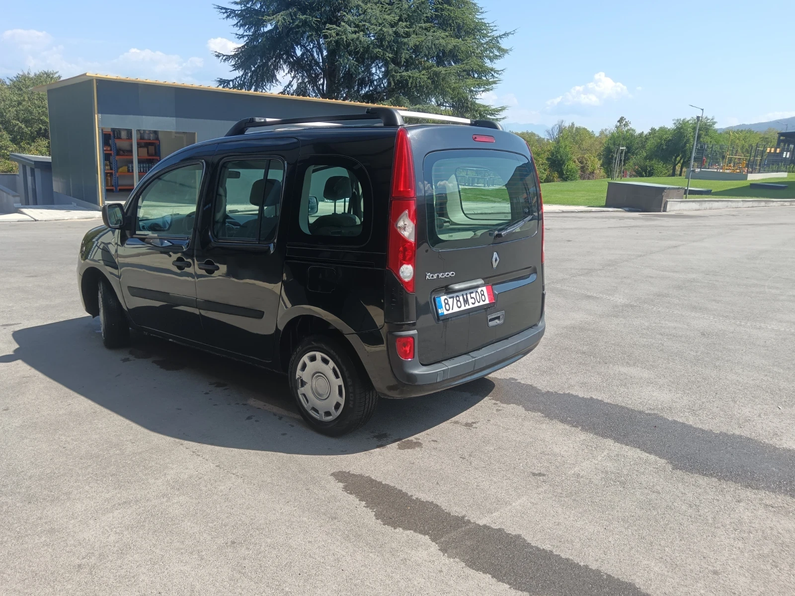 Renault Kangoo 1.6 Benzin-Gas, снимка 4 - Автомобили и джипове - 55937941