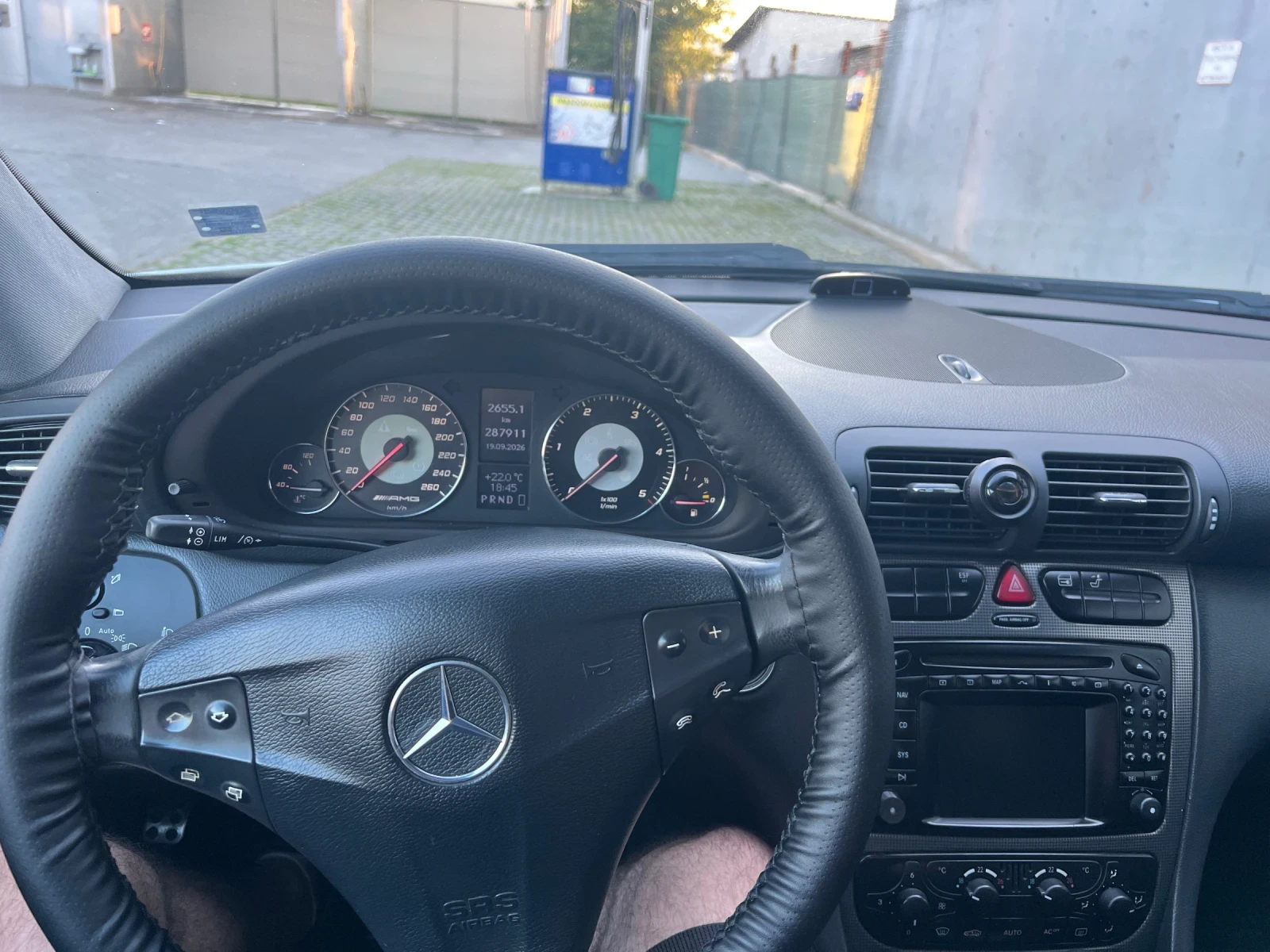 Mercedes-Benz C 220 Avantgarde OM 646, снимка 7 - Автомобили и джипове - 56232086