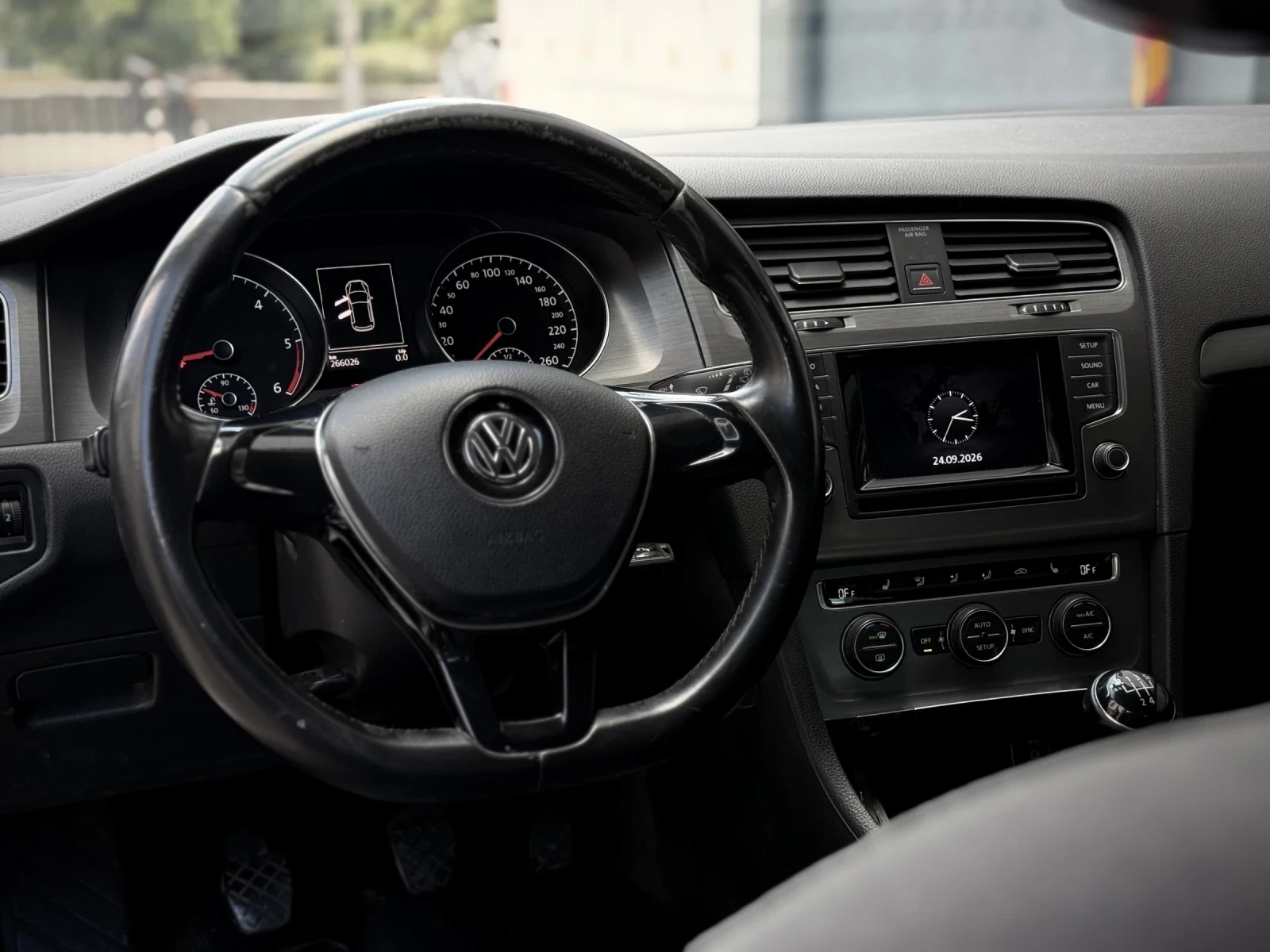 VW Golf 1.6TDI | Mobile.bg � ����������� 11