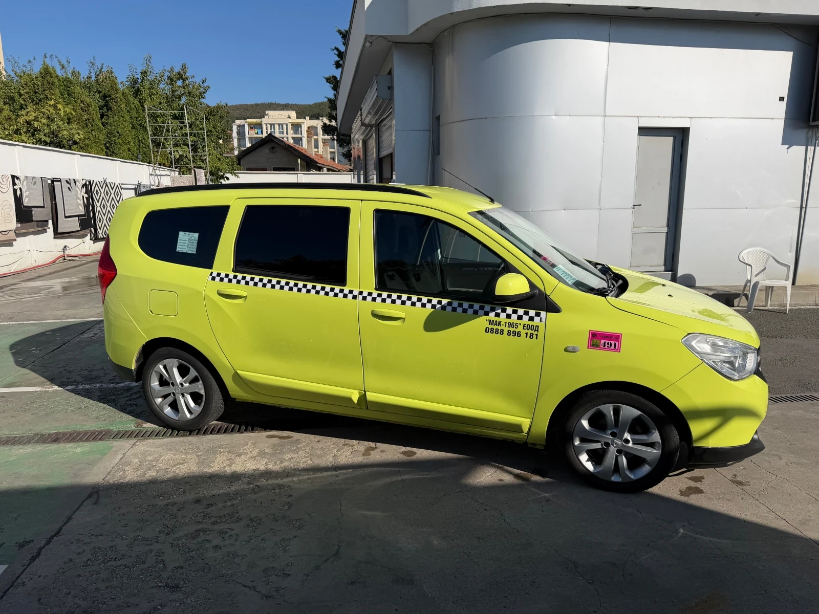 Dacia Lodgy, снимка 3 - Автомобили и джипове - 56384013