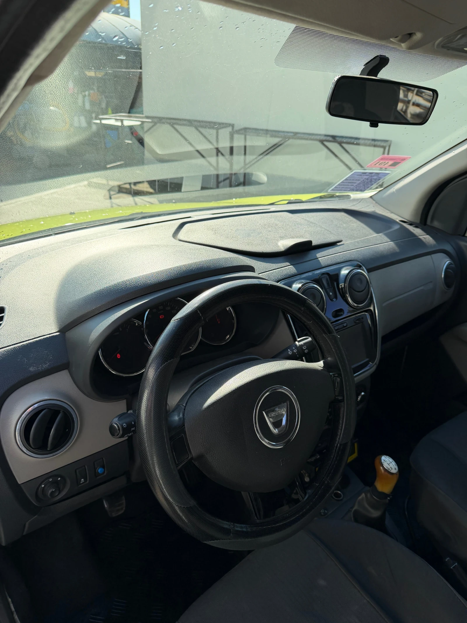 Dacia Lodgy, снимка 9 - Автомобили и джипове - 56384013