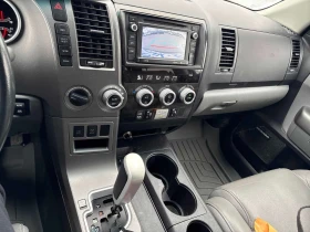 Toyota Sequoia * Limited * 2 КЛЮЧА* ПОДГРЕВ* PANO* KEYLESS* , снимка 9