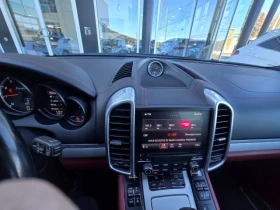 Porsche Cayenne  Turbo / CARFAX /BOSE/PANO/360 - 20700 € / 40485.68 лв. - 83222390 9