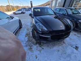 Porsche Cayenne  Turbo / CARFAX /BOSE/PANO/360 - 20700 € / 40485.68 лв. - 83222390 6