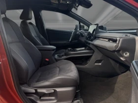 Toyota C-HR + = Lounge = Гаранция | Auto.bg — изображение 10