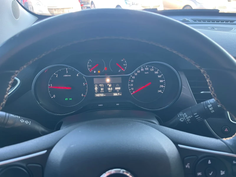 Opel Crossland X 1.6 CRDI  COSMO, снимка 2 - Автомобили и джипове - 51503840