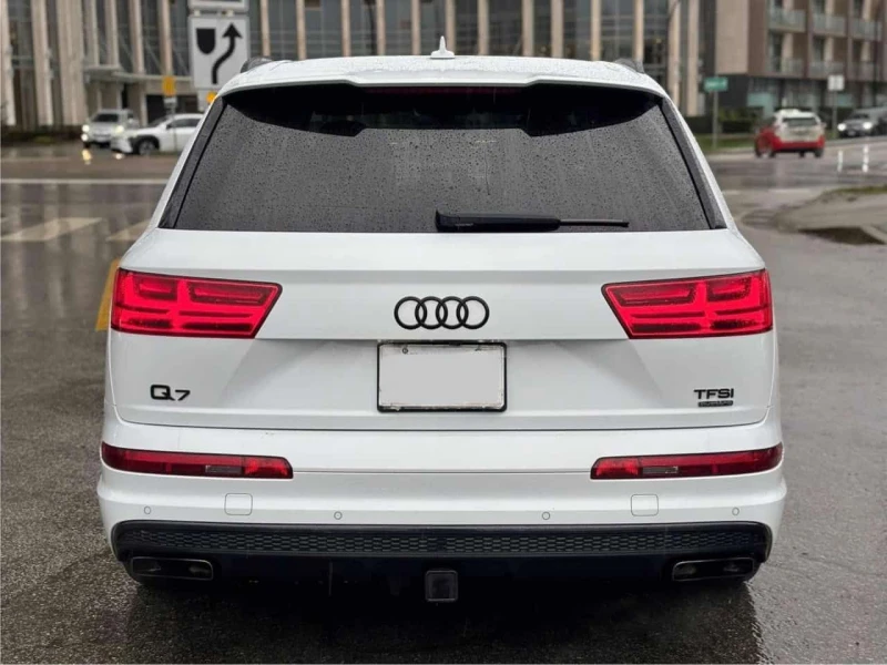 Audi Q7 * Technik * CARFAX * ДИСТРОНИК* ХЕД-ЪП* ОБУДХВАНЕ*, снимка 4 - Автомобили и джипове - 53543558