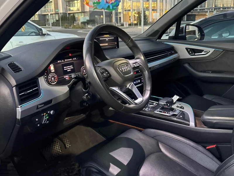 Audi Q7 * Technik * CARFAX * ДИСТРОНИК* ХЕД-ЪП* ОБУДХВАНЕ*, снимка 5 - Автомобили и джипове - 53543558