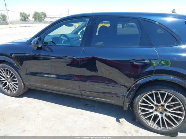 Porsche Cayenne S ДИСТРОНИК ПАНОРАМА ОБДУХВАНЕ  - изображение 2