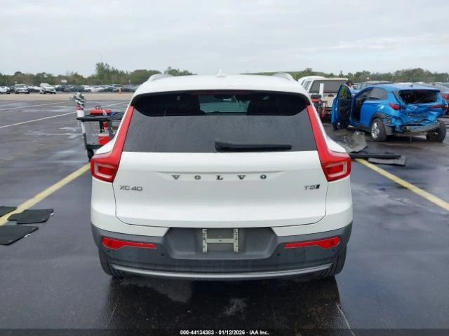 Volvo XC40 T5 MOMENTUM | Mobile.bg � ����������� 9