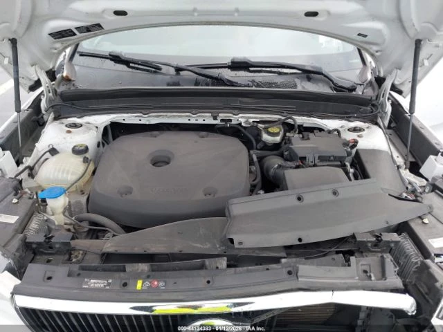 Volvo XC40 T5 MOMENTUM | Mobile.bg � ����������� 15