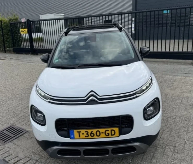 Citroen C3 Aircross 1.6Bhdi PANORAMA 120HP 6SPEED, снимка 8 - Автомобили и джипове - 55983707