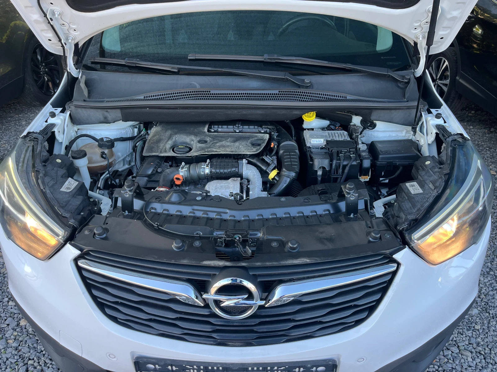 Opel Crossland X 1.6 CRDI  COSMO - изображение 8