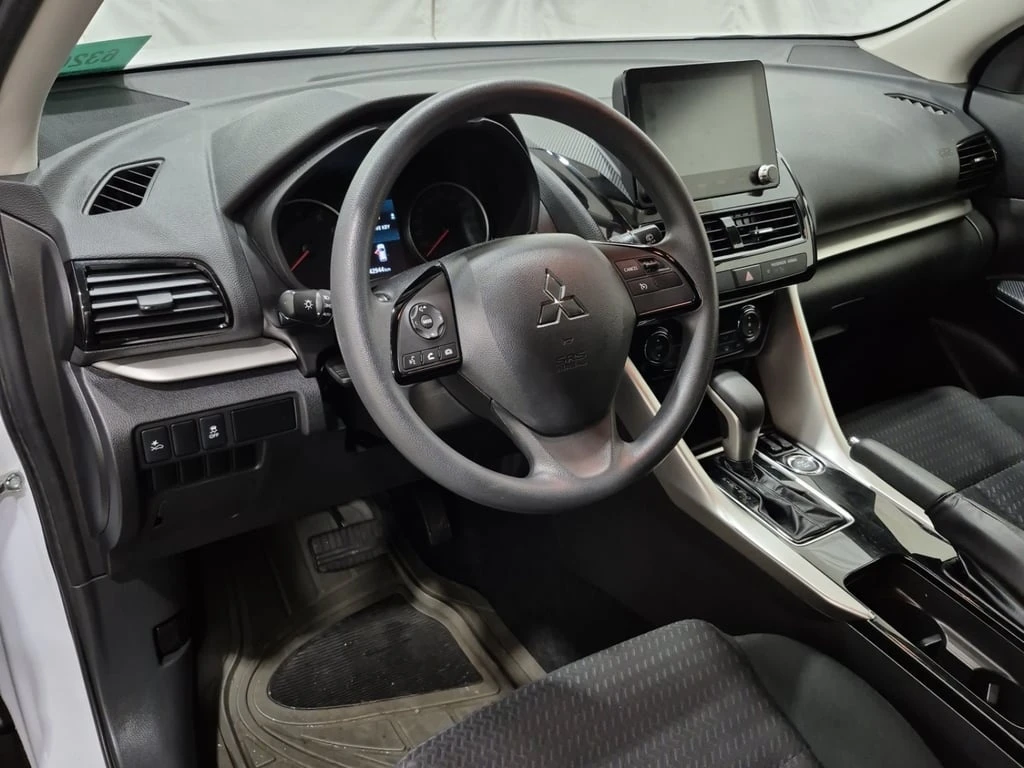 Mitsubishi Eclipse Cross * ES * CARFAX * БЕЗ ПЪРВОНАЧАЛНА ВНОСКА - изображение 9