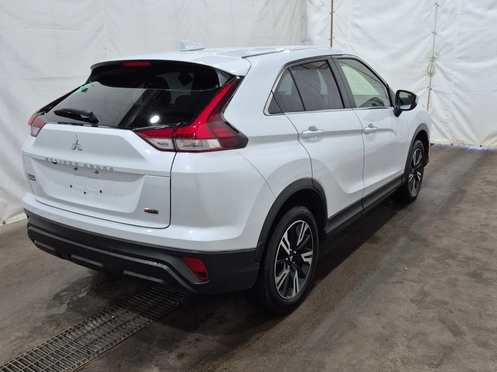 Mitsubishi Eclipse Cross * ES * CARFAX * БЕЗ ПЪРВОНАЧАЛНА ВНОСКА - изображение 3