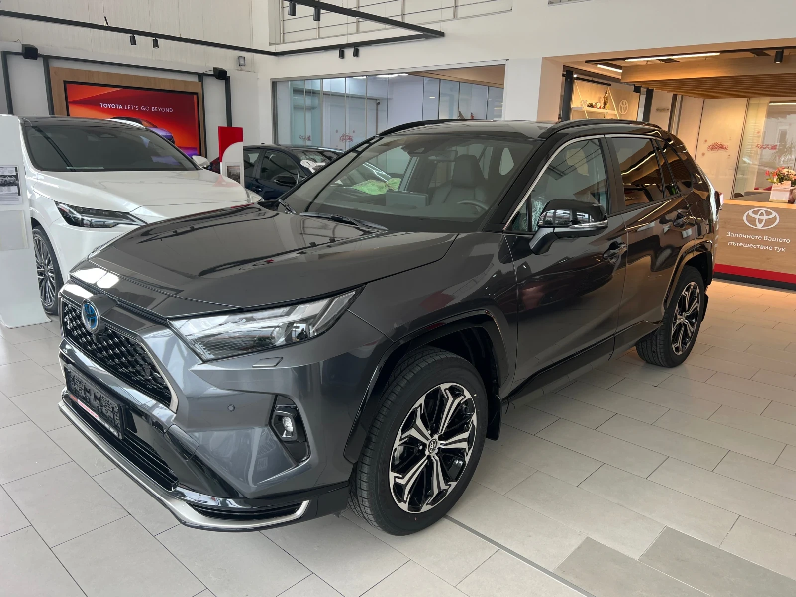 Toyota Rav4 PHEV STYLE BI-TONE | Mobile.bg � ����������� 2
