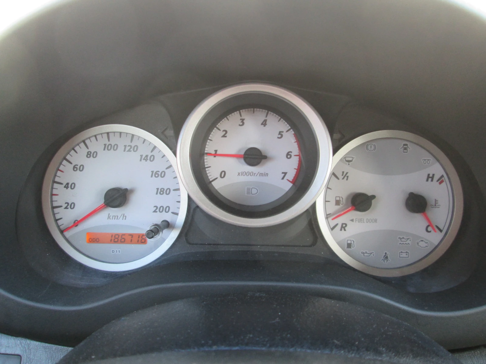 Toyota Rav4 2.0D4D-FACELIFT, снимка 12 - Автомобили и джипове - 53792223