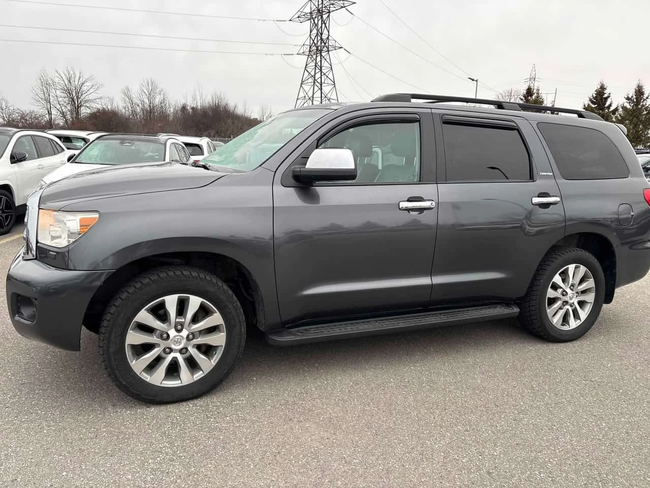 Toyota Sequoia * Limited * 2 КЛЮЧА* ПОДГРЕВ* PANO* KEYLESS* , снимка 2 - Автомобили и джипове - 53832870