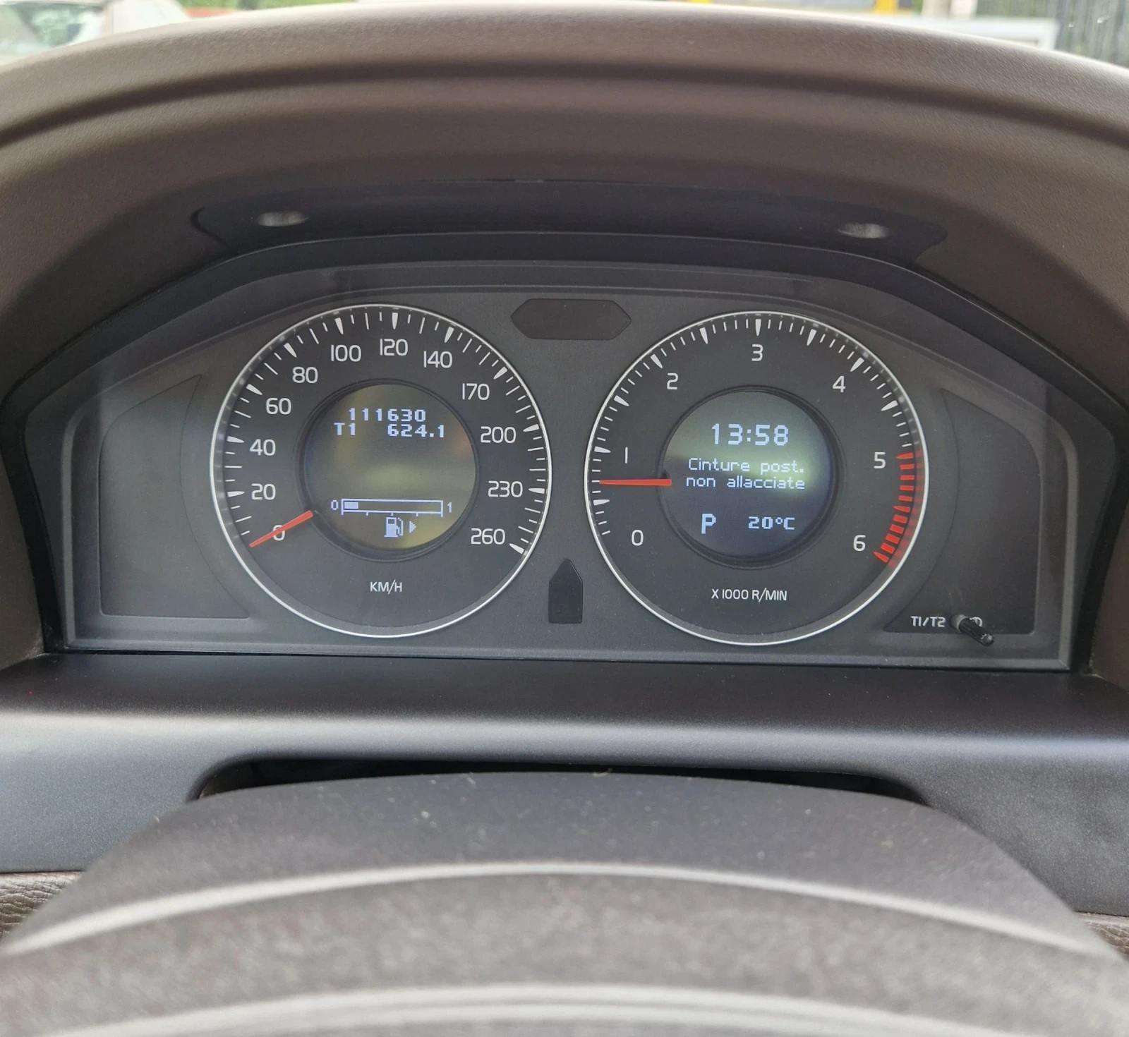 Volvo XC60 D3 AUTOMAT , снимка 9 - Автомобили и джипове - 54644181
