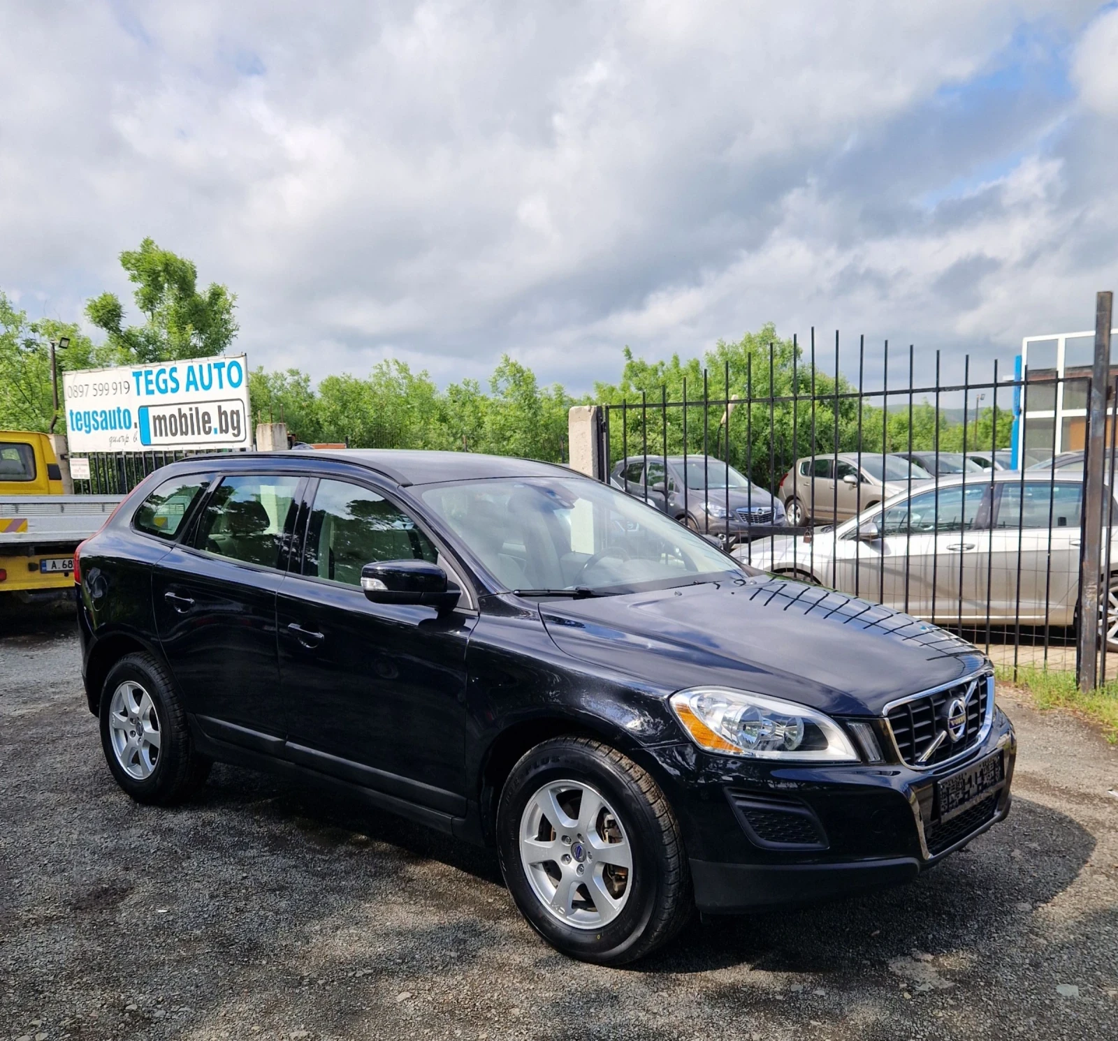 Volvo XC60 D3 AUTOMAT , снимка 3 - Автомобили и джипове - 54644181