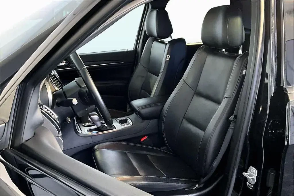 Jeep Grand cherokee 80TH Anniversary , снимка 12 - Автомобили и джипове - 54879569