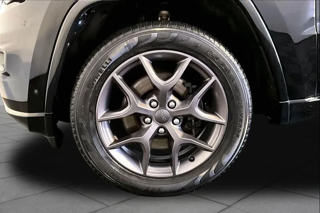 Jeep Grand cherokee 80TH Anniversary , снимка 7 - Автомобили и джипове - 54879569
